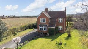 Sandfield, Coate SN10 3LP