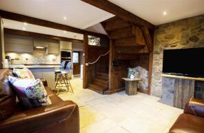 Lowerhill Barn, Lowerhill, Tockholes, Darwen BB3 0NF