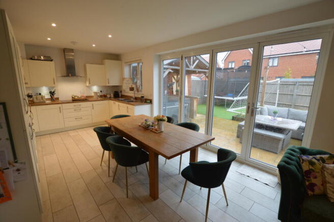 Kitchen / Diner