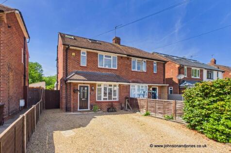 School Lane, Addlestone, Surrey