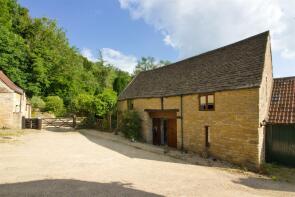 Malthouse Barn, Market Place C151 North East To B4039, Chippenham SN14 7HS
