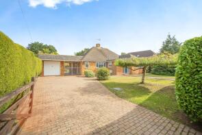 3, View Road, Cliffe Woods, Rochester ME3 8JQ