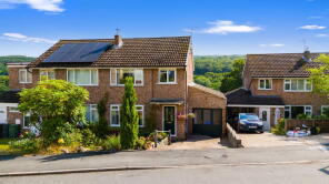 25, Clough Wood View, Sheffield S35 0HZ