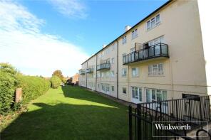 Flat 14, Stirling House, Manor Way, Borehamwood WD6 1QS