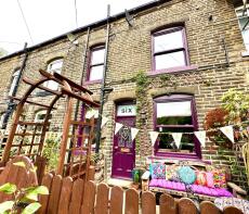 6, Thistle Bottom, Halifax Road, Charlestown, Hebden Bridge HX7 6NH