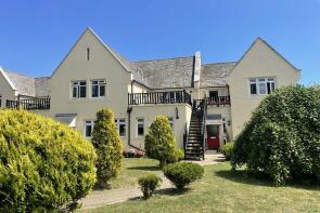 Flat 3, Highfields, Hilltop Drive, Rye TN31 7HT