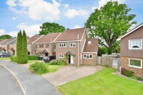 14, Hill House Close, Crawley RH10 4YY
