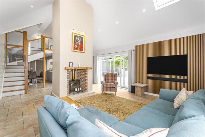 Open Plan Living/ Dining Kitchen