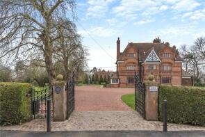 Green Paddocks, Wrexham Road, Pulford, Chester CH4 9DG
