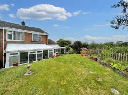 24, Mayflower Close, Umberleigh EX37 9QD