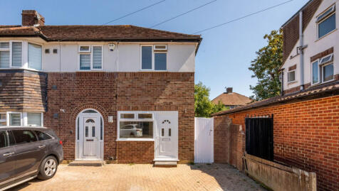 Whitebridge Close, Hounslow, Feltham, TW14