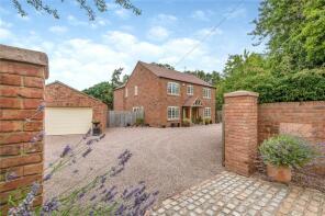 Honeysuckle House, Wrexham Road, Cuddington, Malpas SY14 7EL