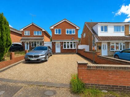 Meadow Croft, Huntington, Cannock, WS12