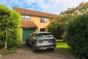 15, The Orchard, Bedford MK44 1EB