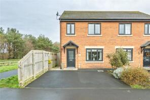 7, Robson Grove, Morpeth NE65 9DT
