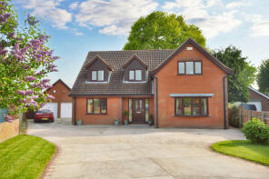 10, Smithfield, Grimsby DN36 5RU