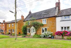32 Rose Cottage, The Green, Northampton NN6 8ND