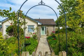 2, Bay View, Carnforth LA6 1DR