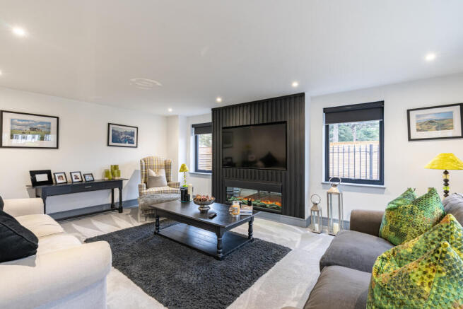 whinhillroad15