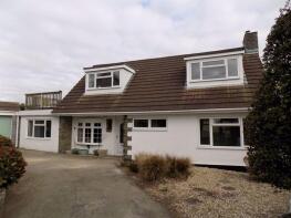 4, Chapel Green, Trelowth, St. Austell PL26 7BQ