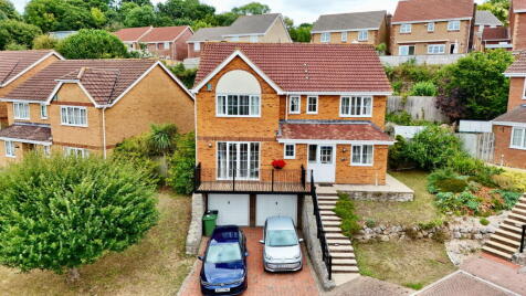 Avery Hill, Kingsteignton, Newton Abbot, TQ12 3LB