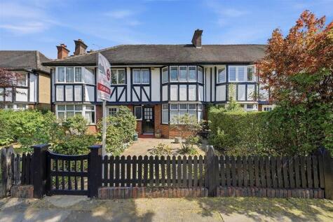 Princes Gardens, West Acton, West Acton, W3