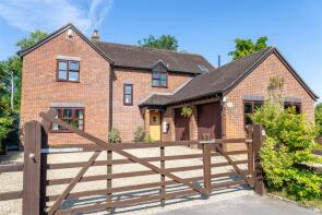 35a Findon House, Pyatts Corner, Trowbridge BA14 6LY