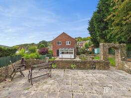 2, Amber Road, Bullbridge, Belper DE56 2FE