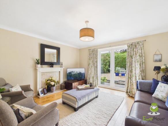 EweMove Estate Agents 