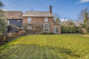 Lodge Farm Oast, London Road, Etchingham TN19 7QP