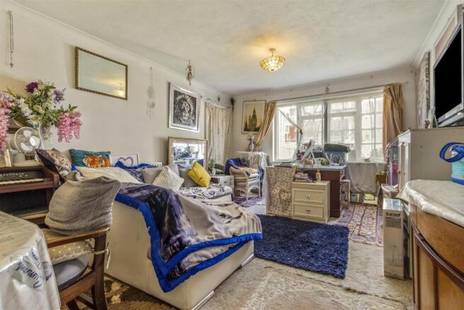 6 Lamorna Grove-009.JPG