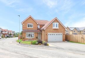 4, Hillside Green, Harthill, Sheffield S26 7AB
