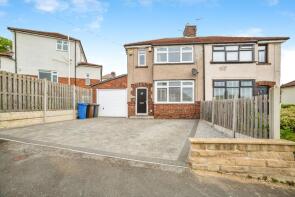 10, Nether Crescent, Sheffield S35 8PX