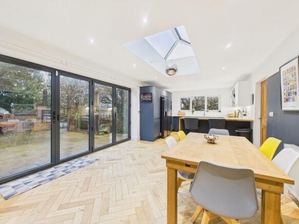 Dining Kitchen