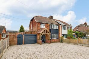 Kiloran, Croeshowell Lane, Burton, Wrexham LL12 0LB