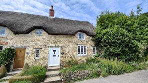 Bumblebee Cottage, North Street, Sherborne DT9 6SA