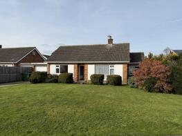 37, Swanton Drive, Dereham NR20 4DW