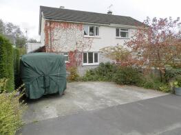 1, Glanyrafon, Newcastle Emlyn SA38 9JR