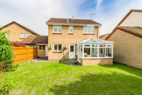 Sunridge Close, Newport Pagnell