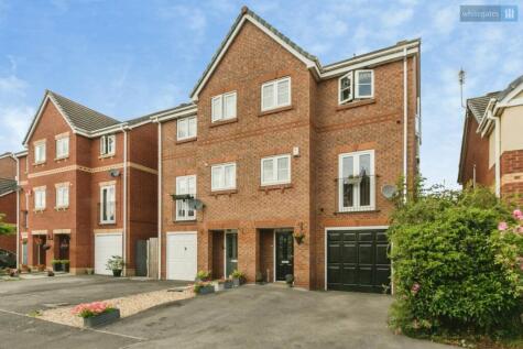Mottram Drive, Nantwich, Cheshire, CW5