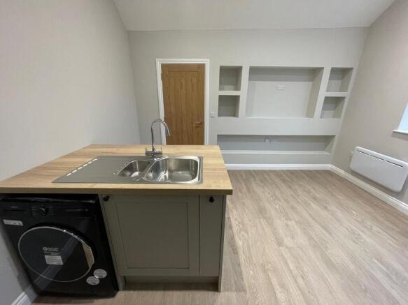 Flat 4