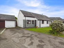 2, The Meadows, Saltash PL12 6TS