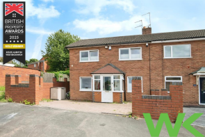 16, Selkirk Close, West Bromwich B71 1BH