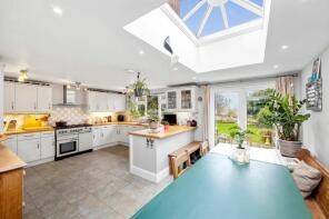 9, Clappers Lane, Henfield BN5 9ND