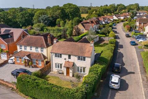 Highlands Road, Seer Green, HP9