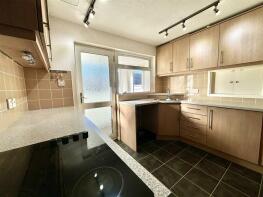 30, Chynowen Parc, Cubert TR8 5HD