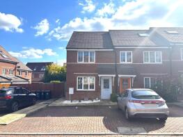 28, Stoney Fields, Watton At Stone SG14 3QD