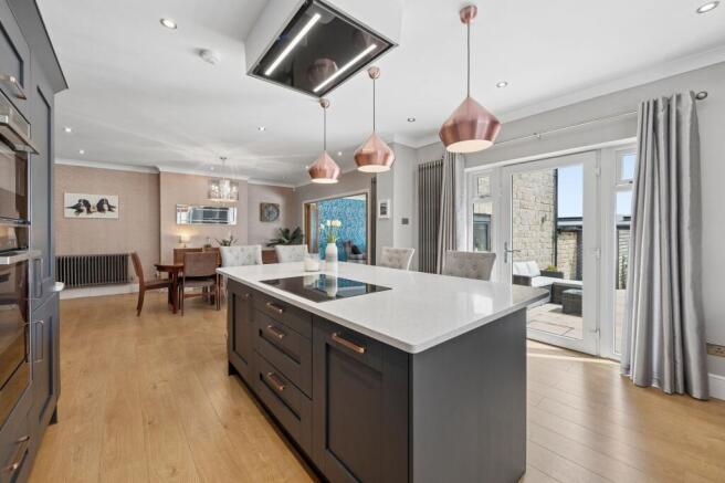Open Plan Kitchen / Dining Room