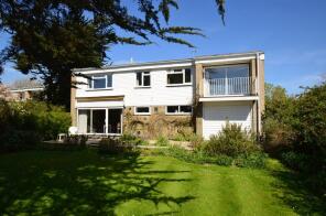 10, Harewood Green, Lymington SO41 0TZ