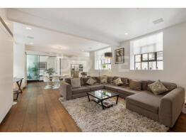 Apartment 5, 10, Frederick Close, London W2 2HD